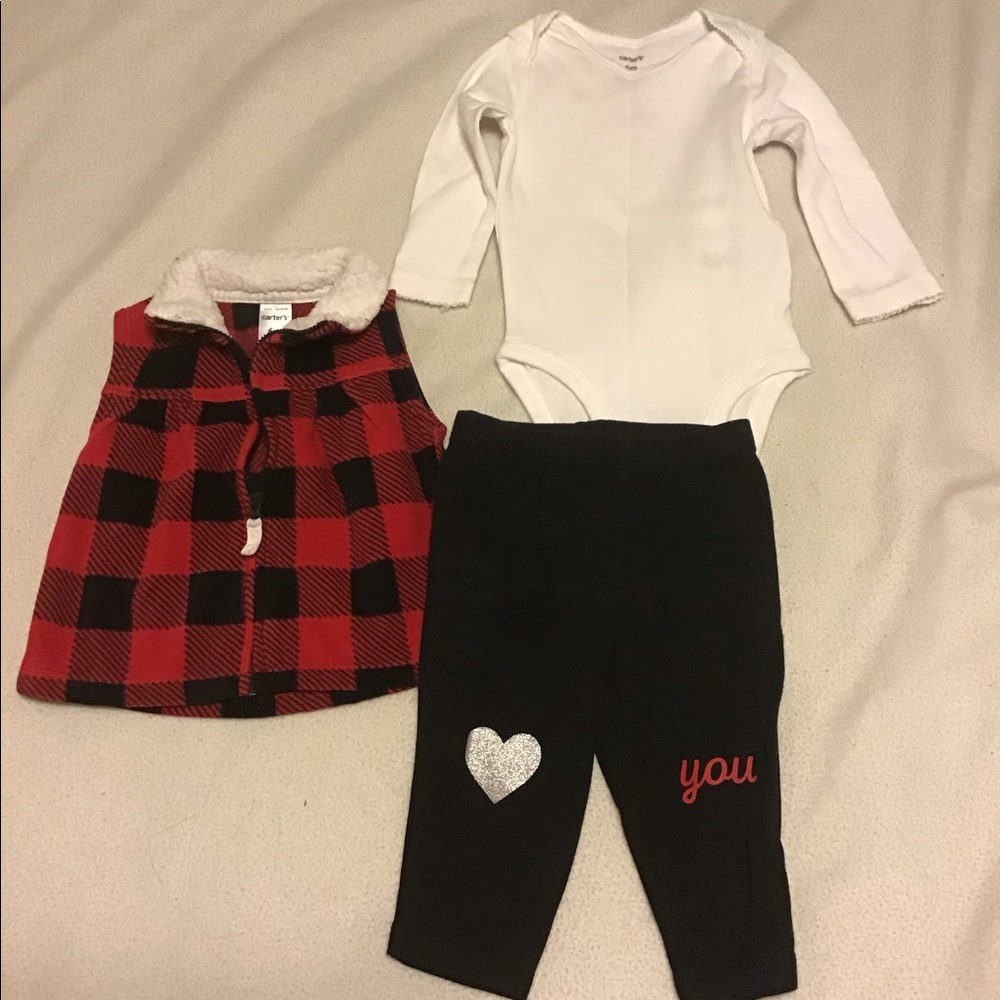 Carter’s 3 piece outfit 6 months